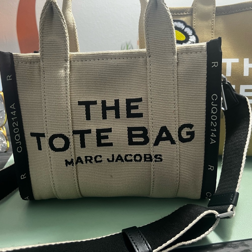 THE JACQUARD MINI TOTE BAG